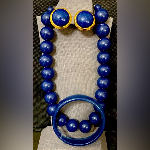 Source Unknown Jewelry - Vintage Large Navy beads necklace with matching earrings & Bracelet